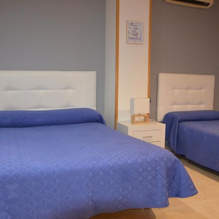 Hostal Mont Royal لقنت المظهر الخارجي الصورة