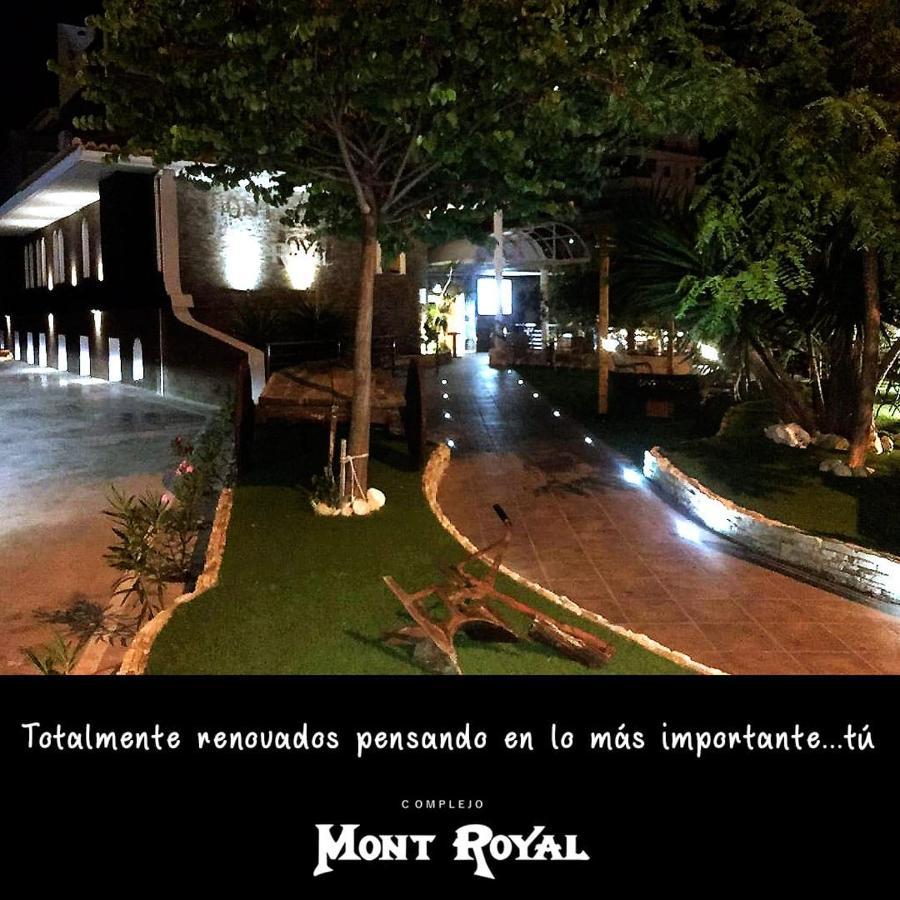 Hostal Mont Royal لقنت المظهر الخارجي الصورة