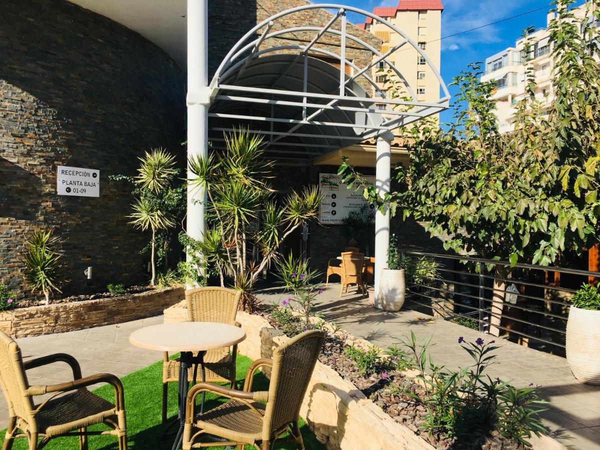 Hostal Mont Royal لقنت المظهر الخارجي الصورة
