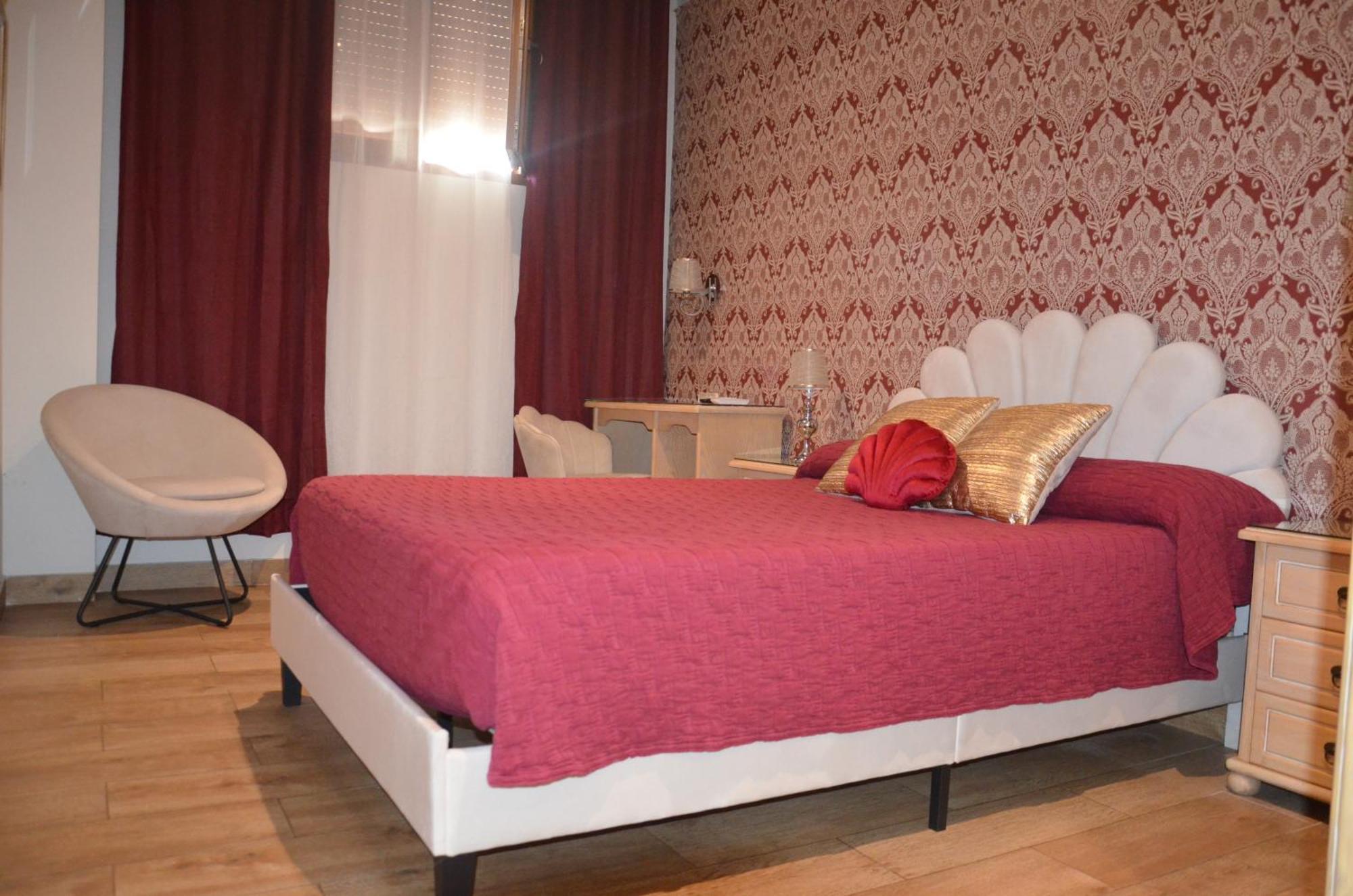 Hostal Mont Royal لقنت المظهر الخارجي الصورة