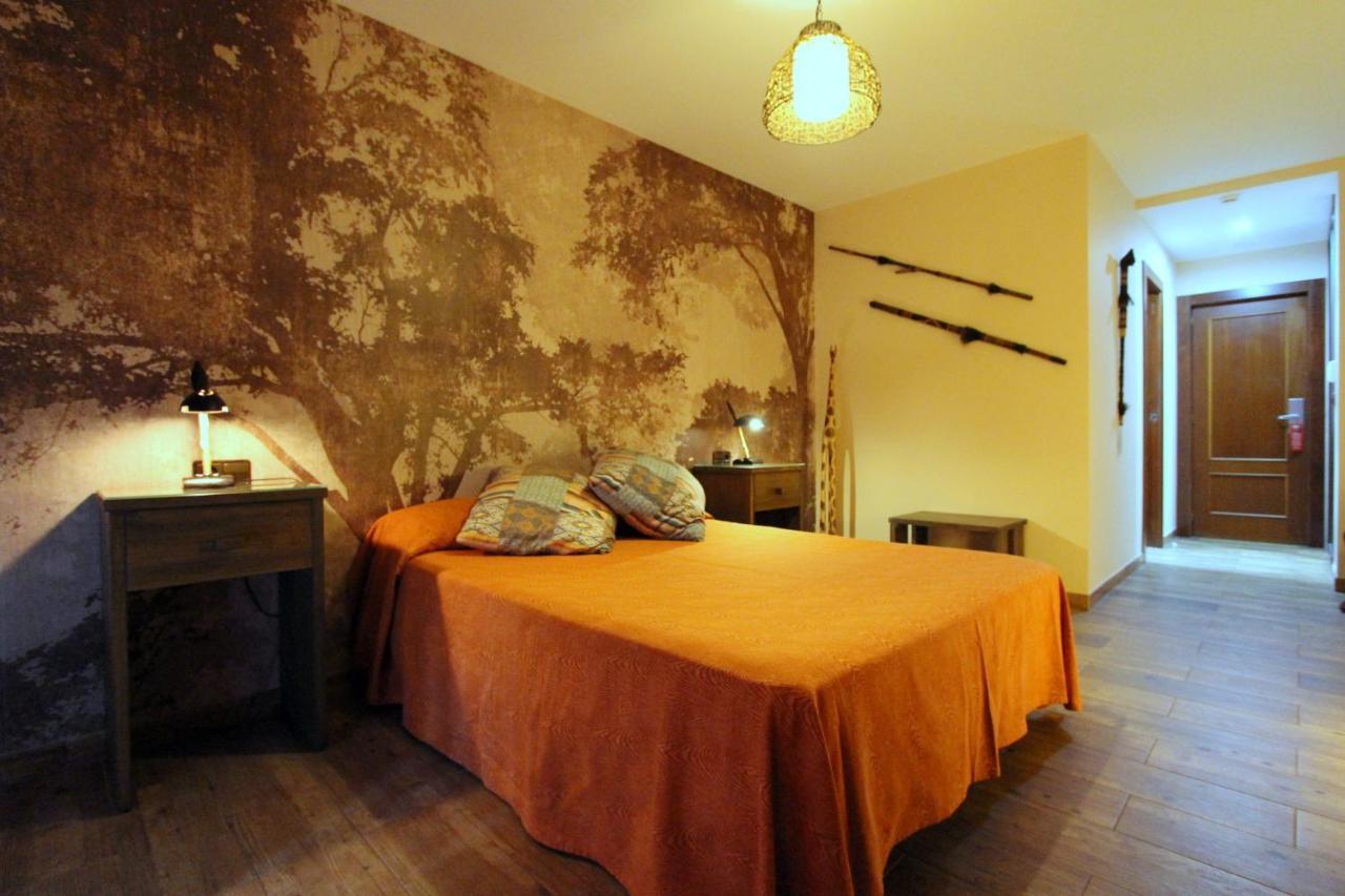 Hostal Mont Royal لقنت المظهر الخارجي الصورة